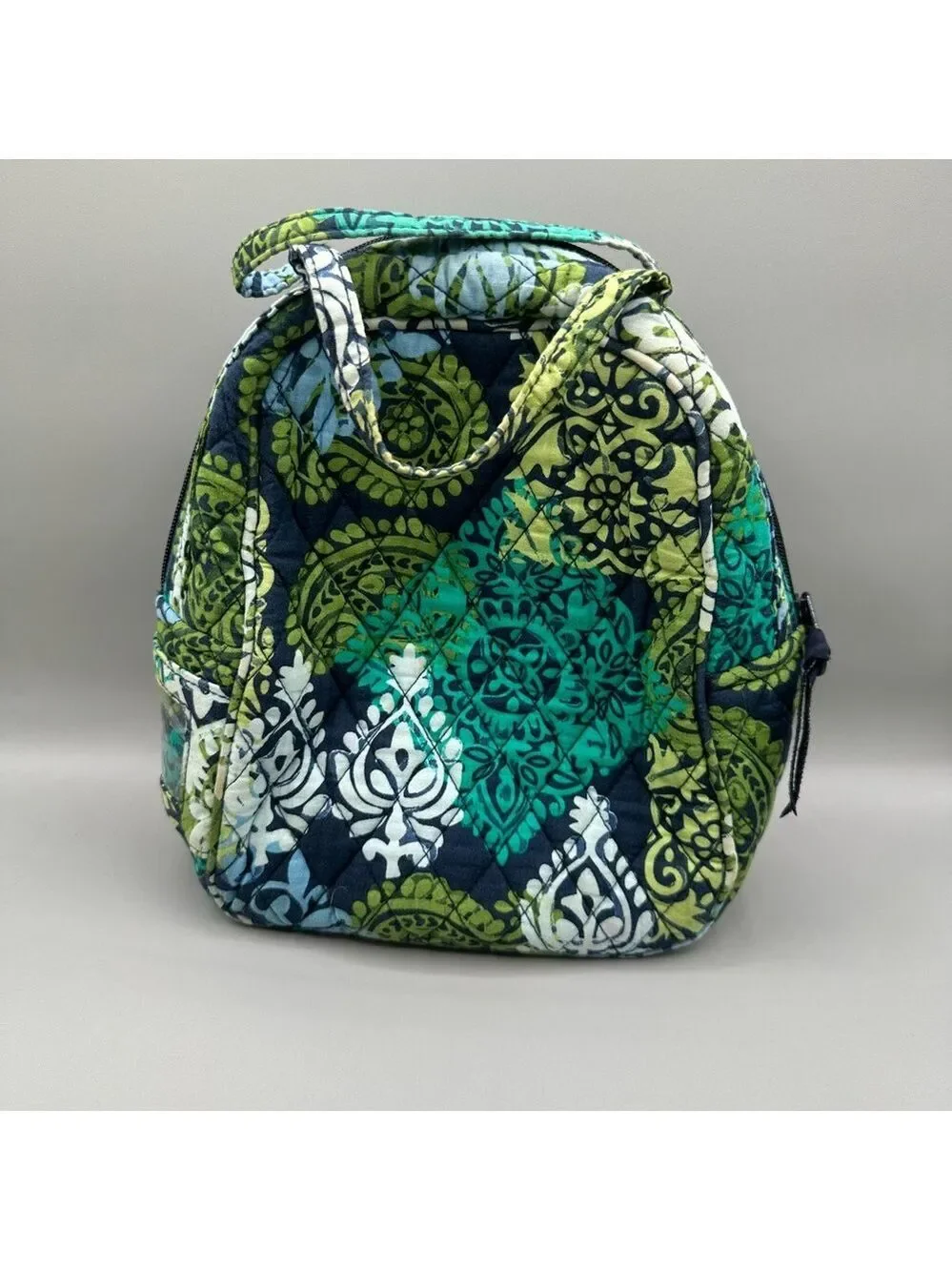 Vera Bradley closure measurements